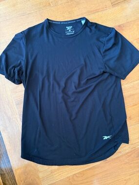 Reebok Black Short Sleeve Performance Tee Active Chill